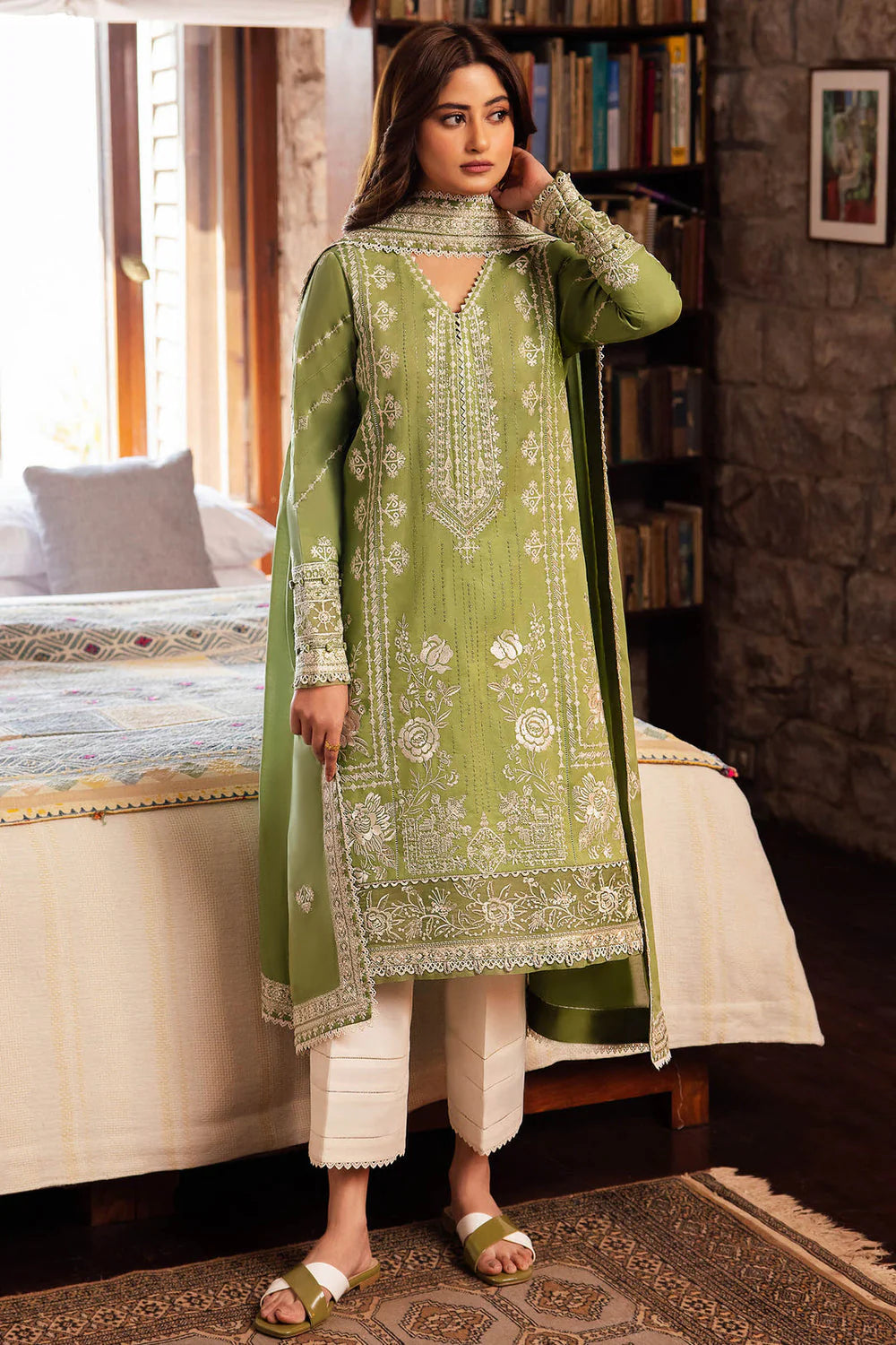 ZAHA PREMIUM LAWN ZL-2525